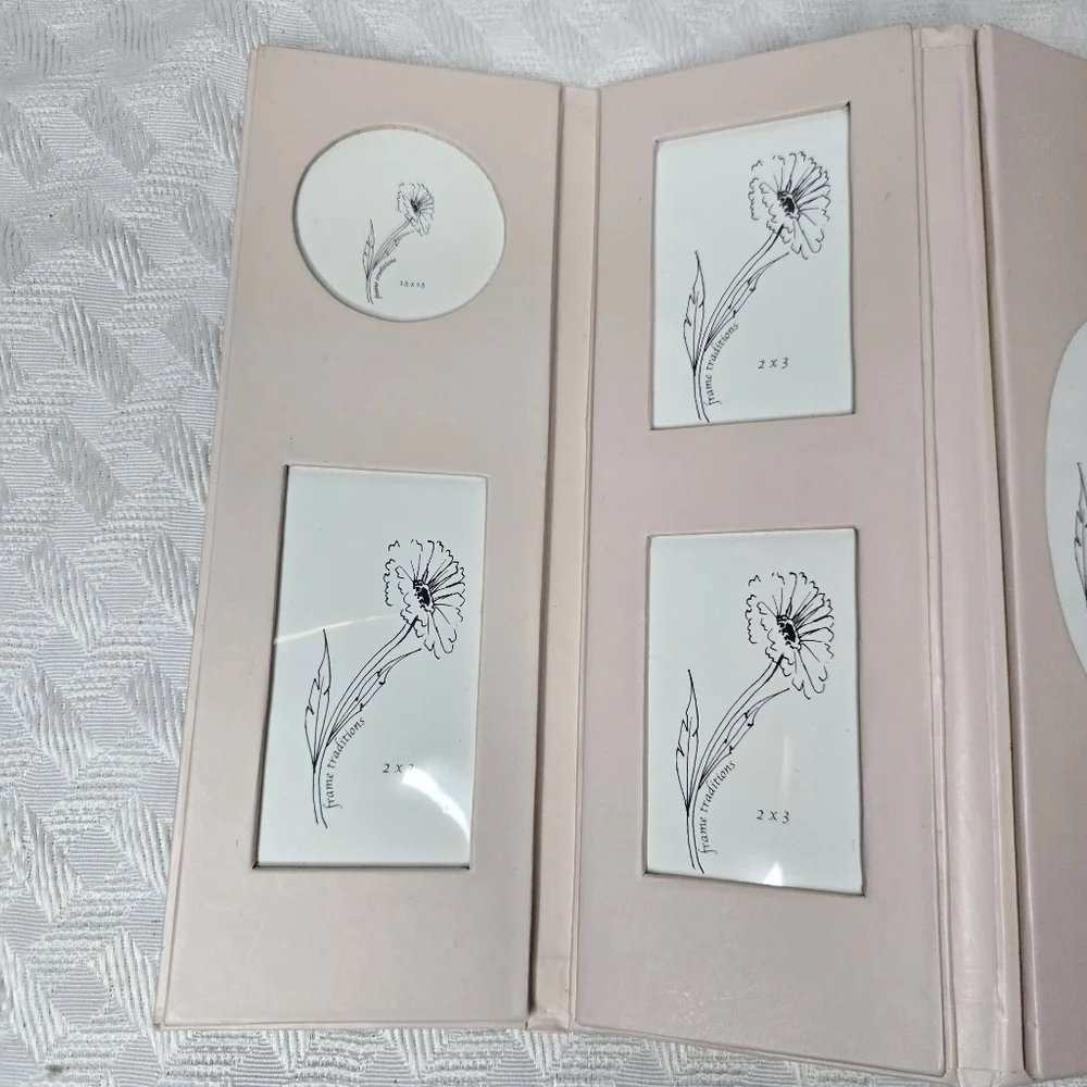 Accordian Photo Frame - Folds Up